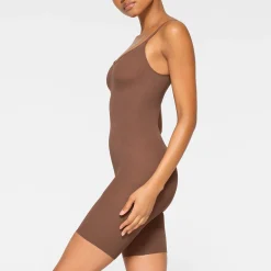 EVERYDAY SCULPT MID THIGH BODYSUIT |-Skims Discount