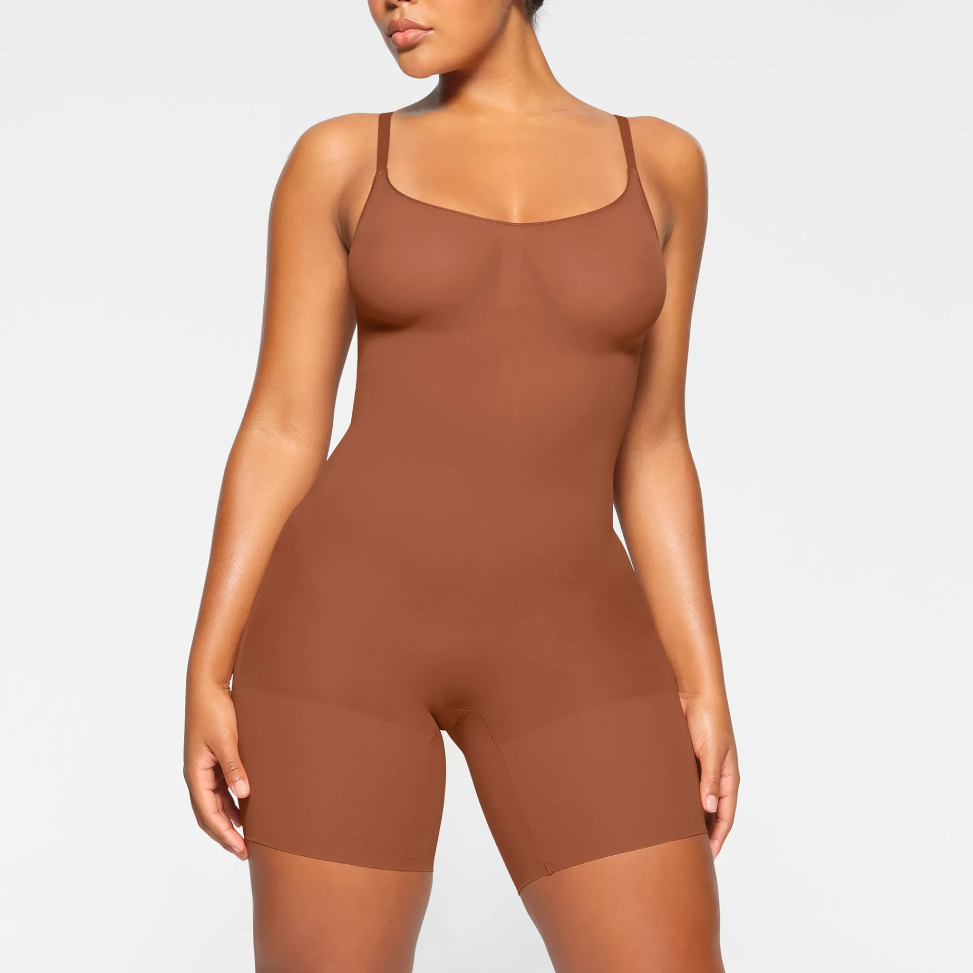 EVERYDAY SCULPT MID THIGH BODYSUIT |-Skims Clearance