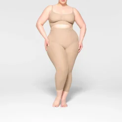 EVERYDAY SCULPT MID WAIST CAPRI |-Skims Outlet