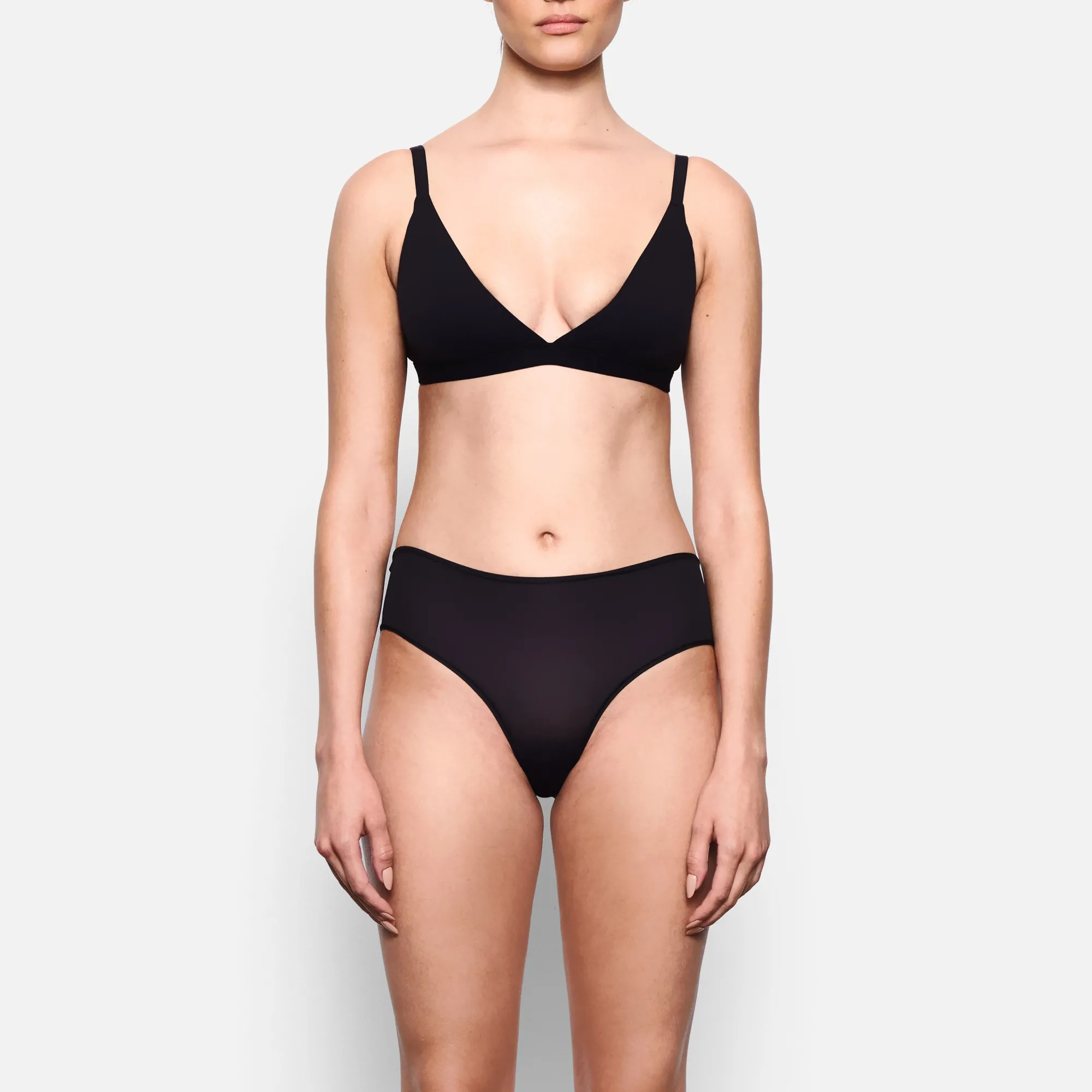 FITS EVERYBODY BRIEF |-Skims Discount