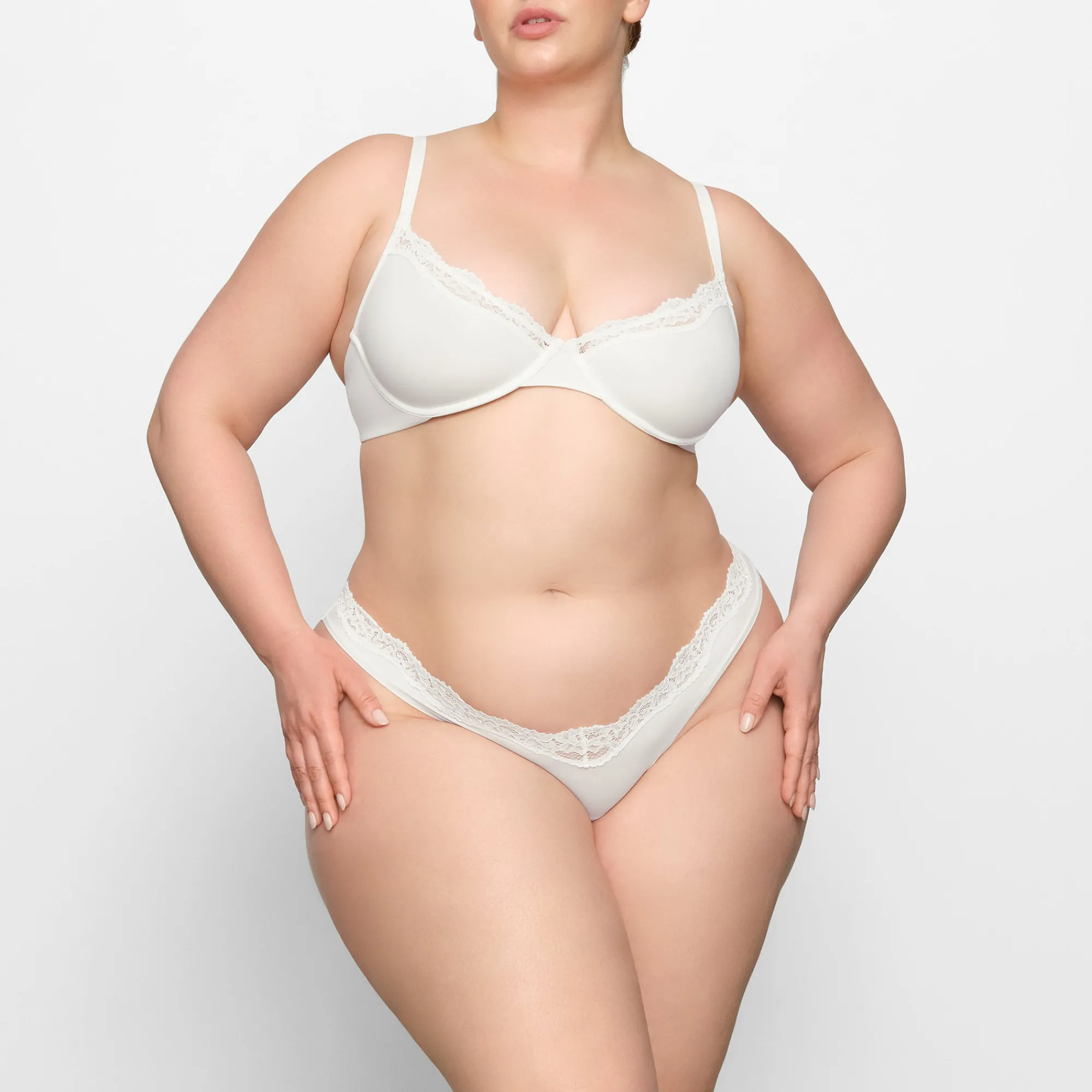 FITS EVERYBODY CORDED LACE UNLINED SCOOP BRA |-Skims Outlet
