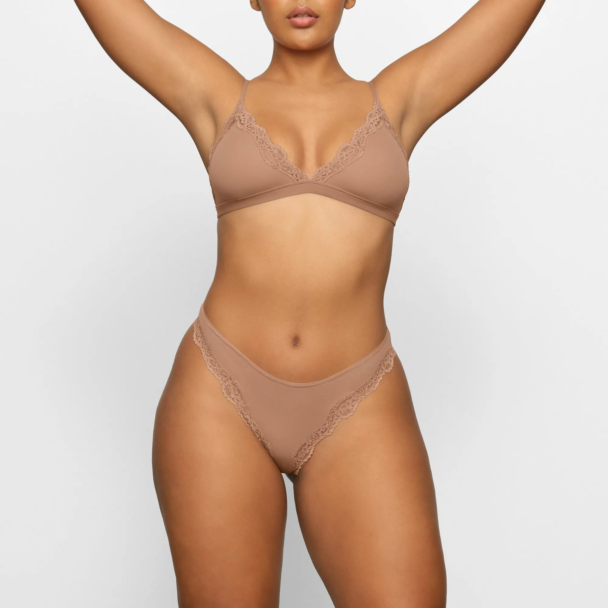 FITS EVERYBODY CORDED LACE TANGA |-Skims Best