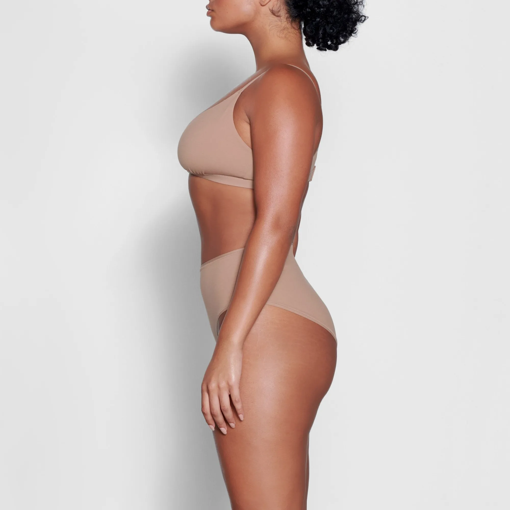 FITS EVERYBODY CROSSOVER BRALETTE |-Skims Discount