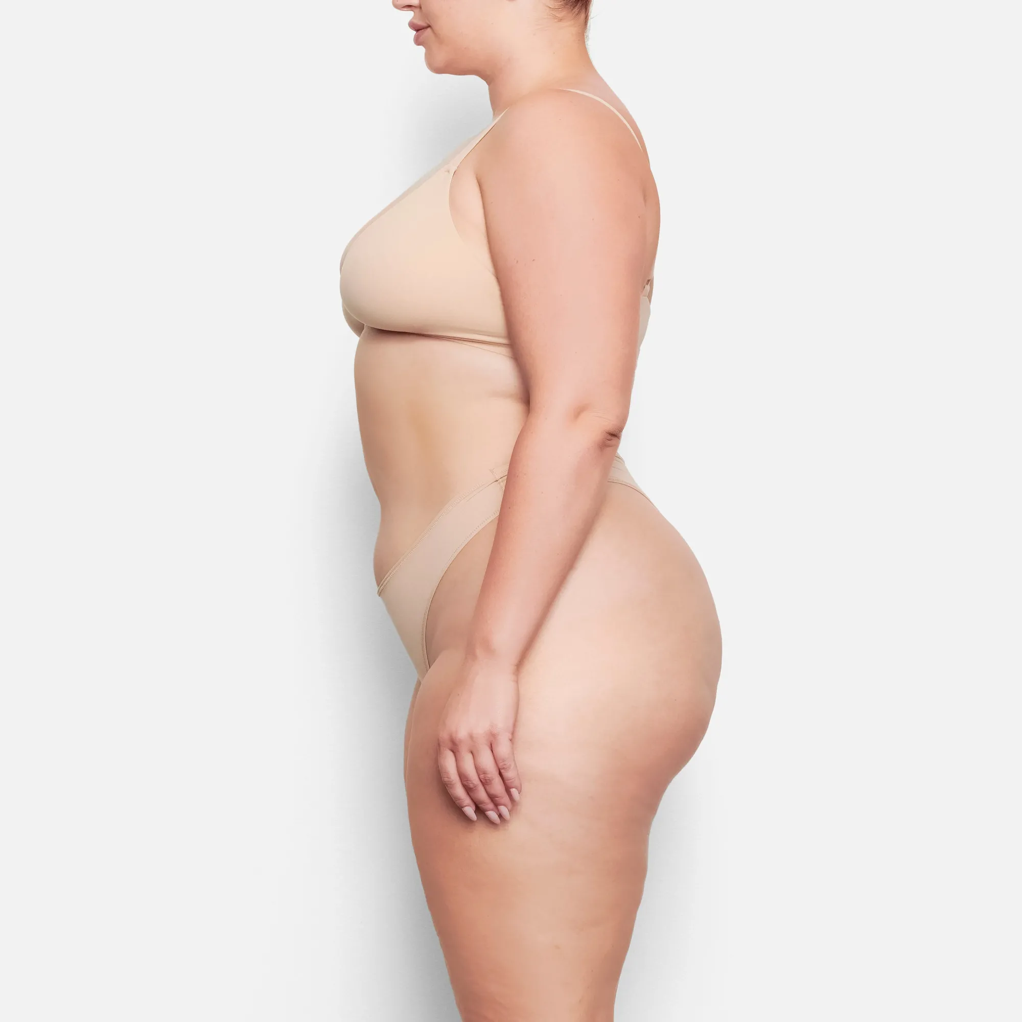 FITS EVERYBODY DIPPED FRONT THONG |-Skims Sale