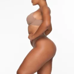 FITS EVERYBODY FULL COVERAGE BRA |-Skims Hot