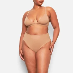 FITS EVERYBODY HIGH-WAISTED THONG |-Skims Best