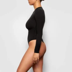 FITS EVERYBODY LONG SLEEVE CREW NECK BODYSUIT |-Skims Fashion
