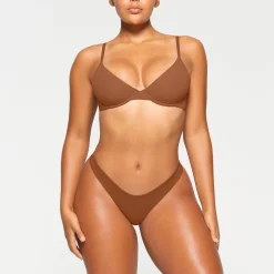 FITS EVERYBODY PLUNGE BRA |-Skims Discount