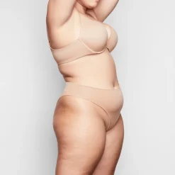 FITS EVERYBODY T-SHIRT PUSH UP BRA |-Skims Online