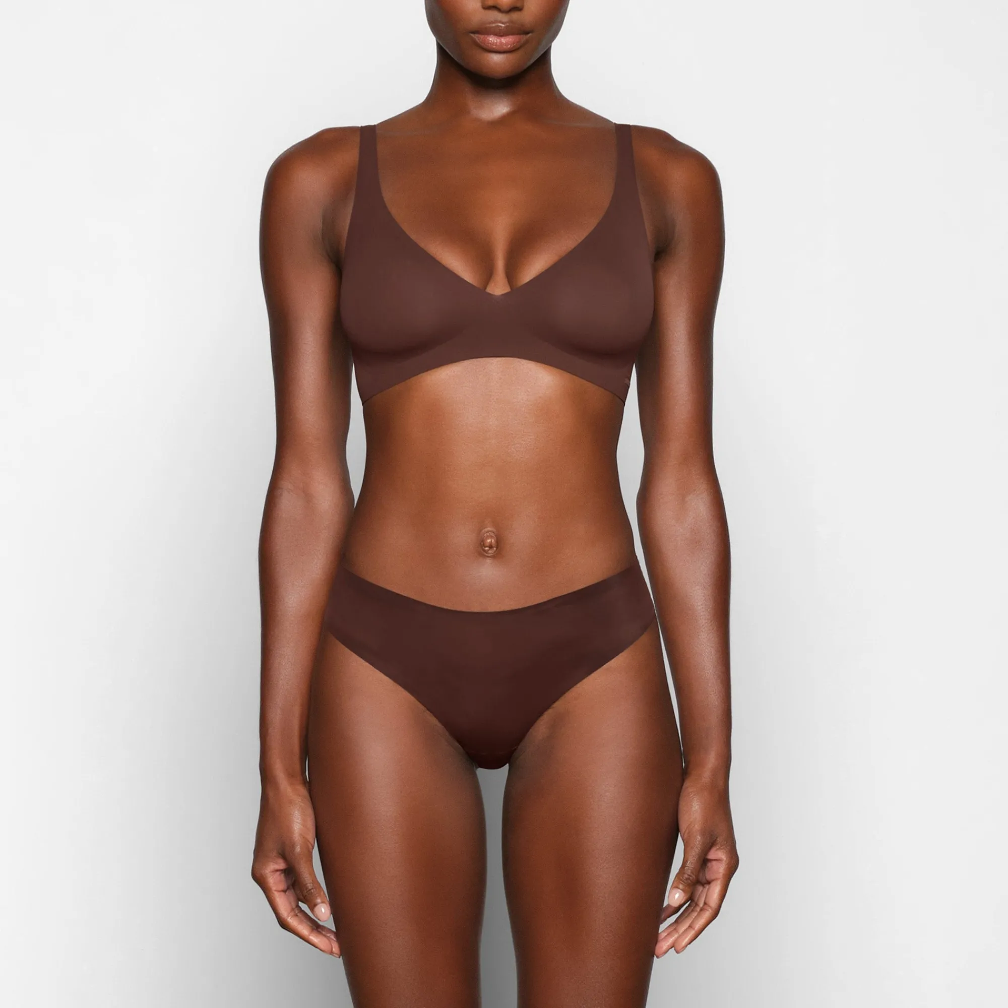 NAKED PLUNGE BRALETTE |-Skims Best