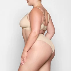 NAKED PLUNGE BRALETTE |-Skims New
