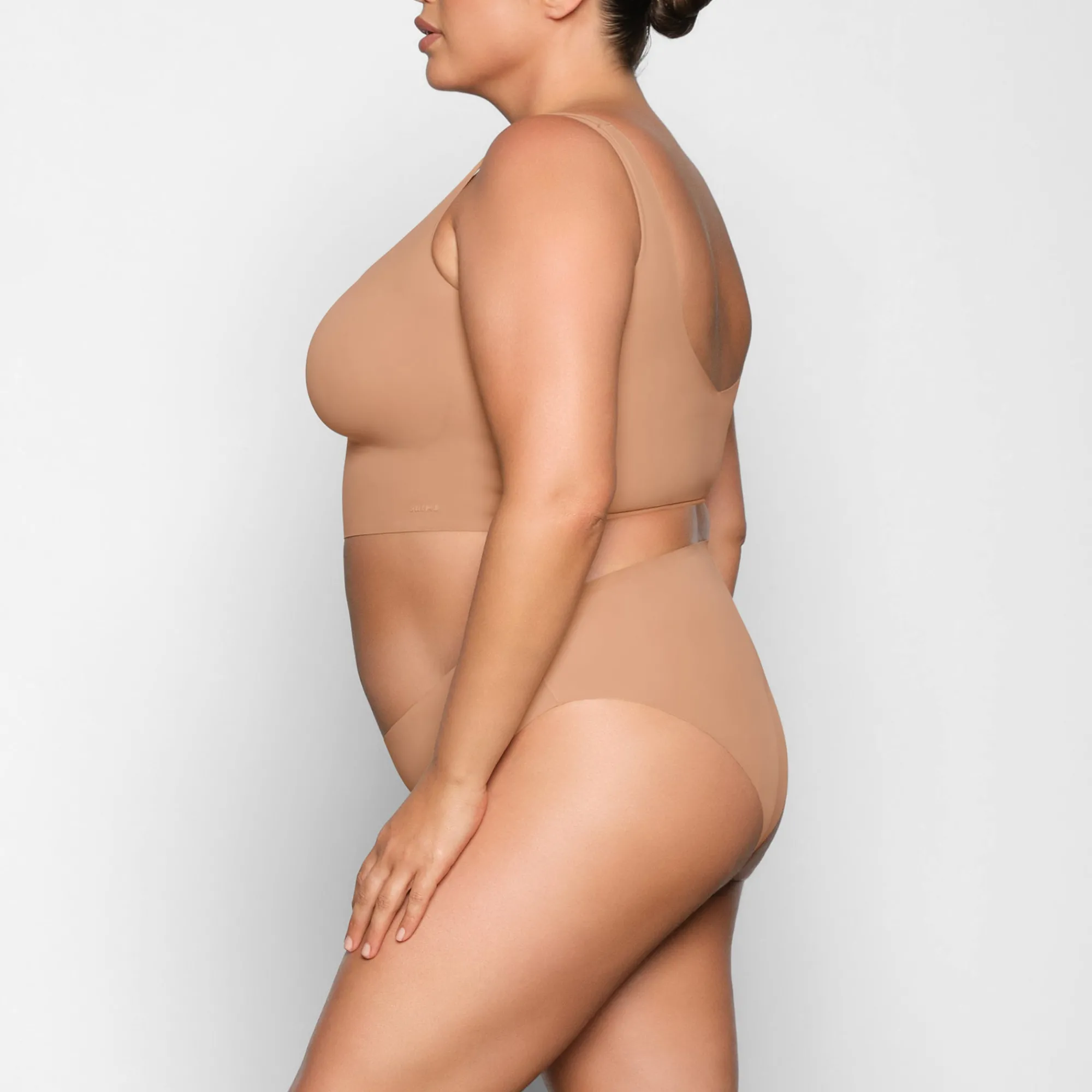 NAKED PLUNGE LONGLINE BRALETTE |-Skims Best