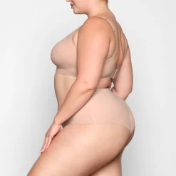 NAKED SCOOP BRALETTE |-Skims Best