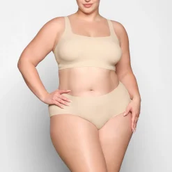 NAKED SCOOP BRALETTE |-Skims Clearance