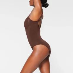SEAMLESS SCULPT BRIEF BODYSUIT |-Skims Outlet
