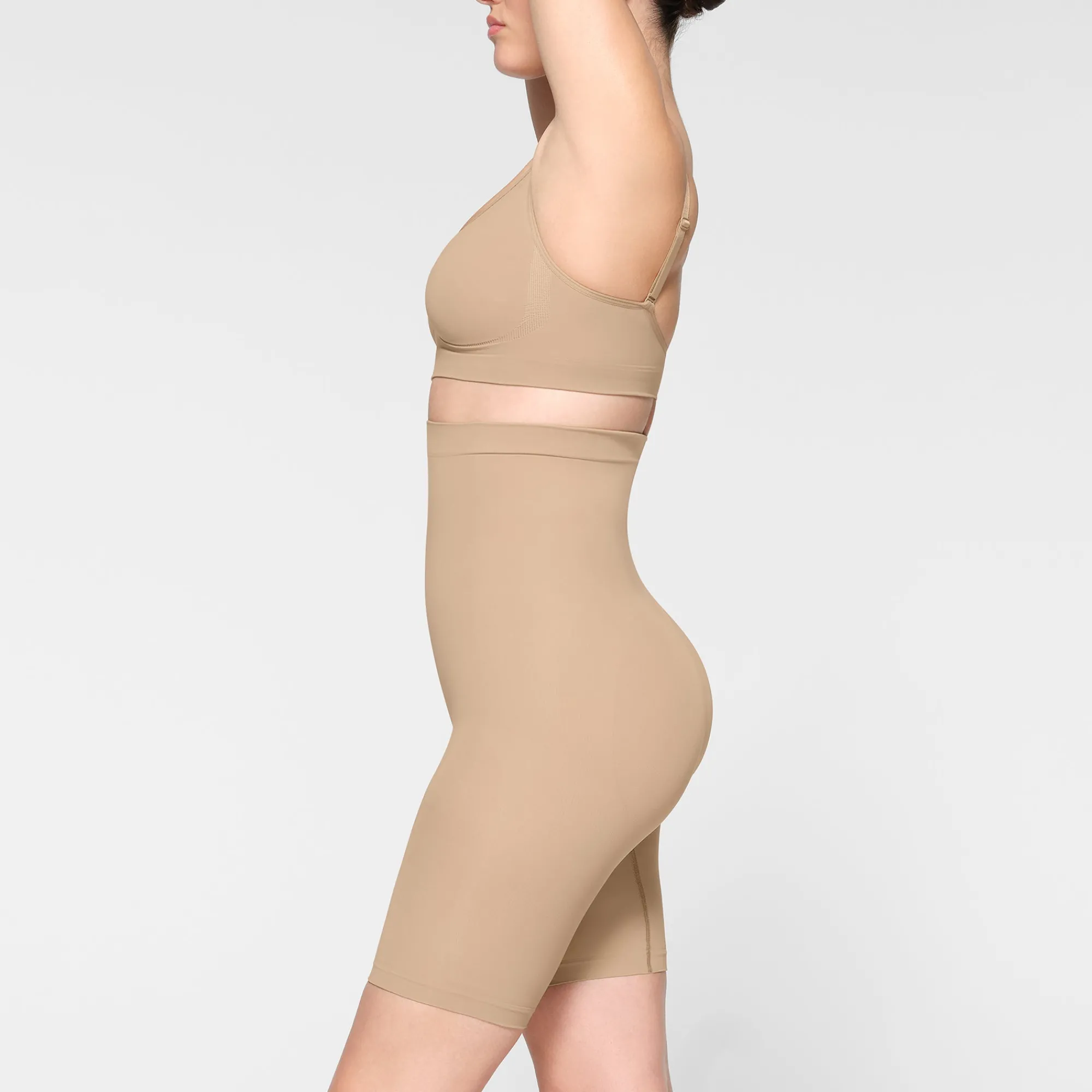 SEAMLESS SCULPT HIGH-WAISTED ABOVE THE KNEE SHORT |-Skims Best