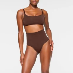 SEAMLESS SCULPT SCOOP NECK BRALETTE |-Skims Discount
