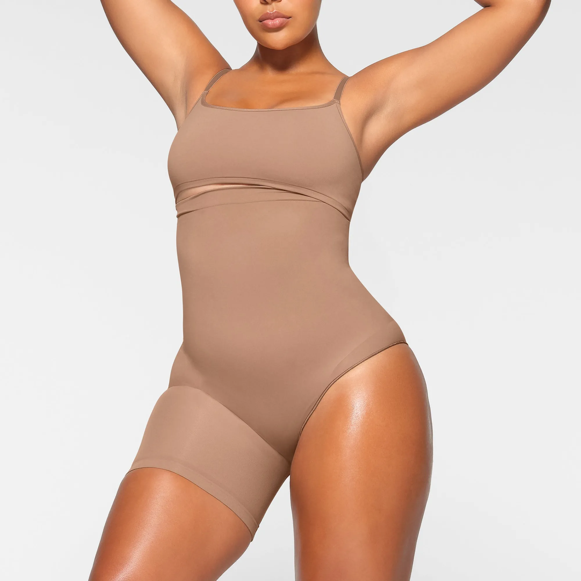 SEAMLESS SCULPT SOLUTION SHORT LEFT LEG EXPOSED |-Skims Outlet