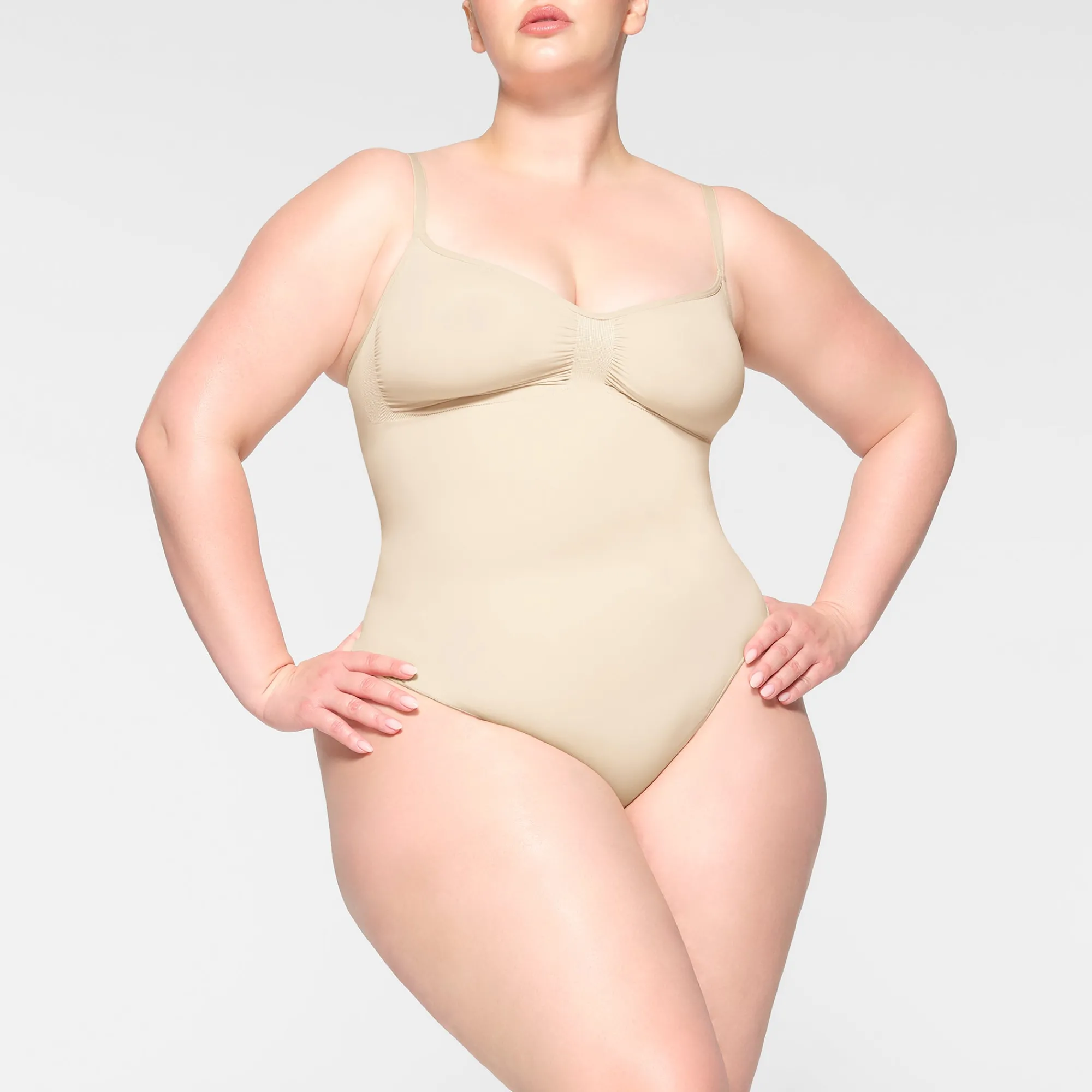 SEAMLESS SCULPT THONG BODYSUIT |-Skims New