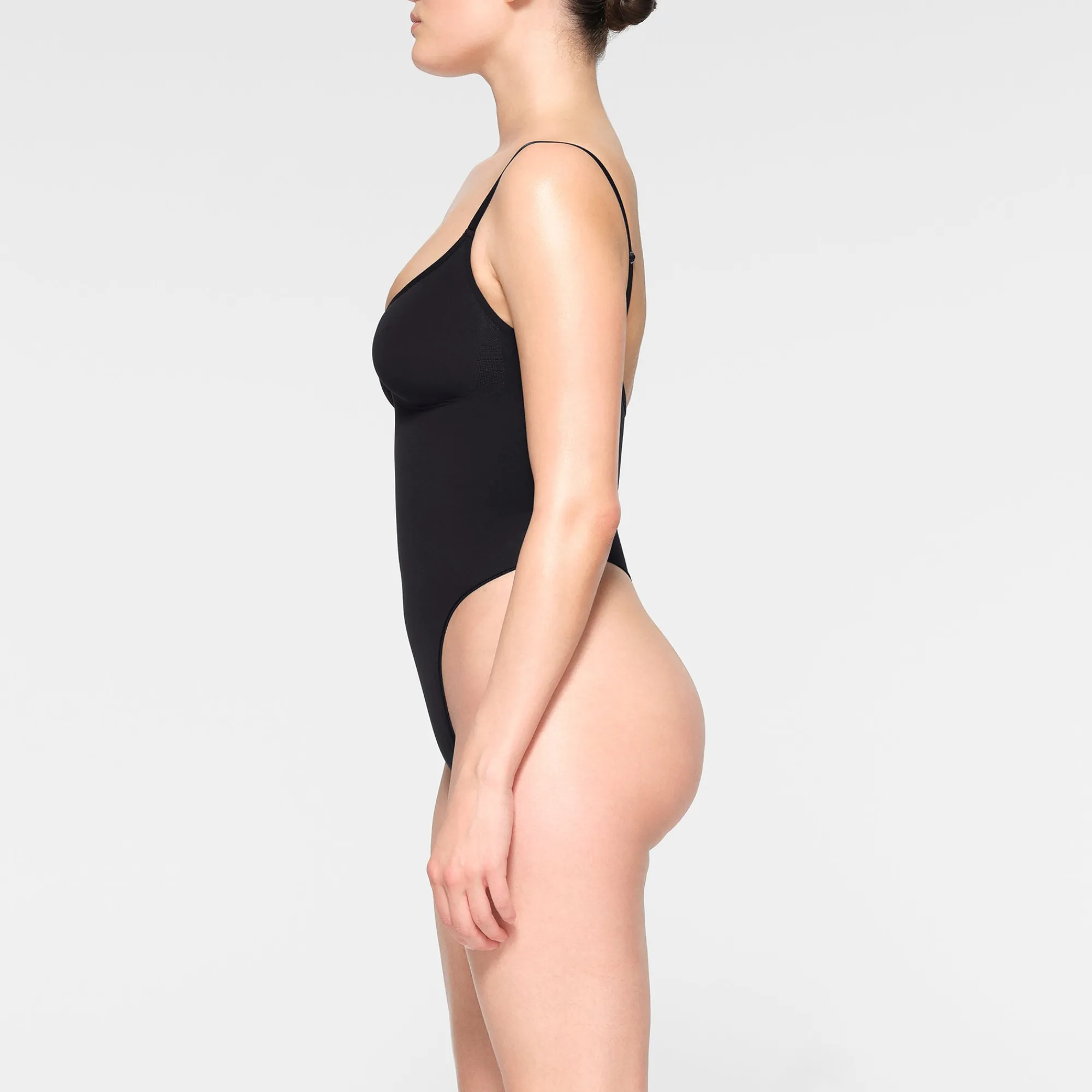 SEAMLESS SCULPT THONG BODYSUIT |-Skims Sale