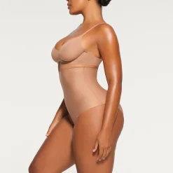 BODY HIGH-WAISTED BRIEF |-Skims Best