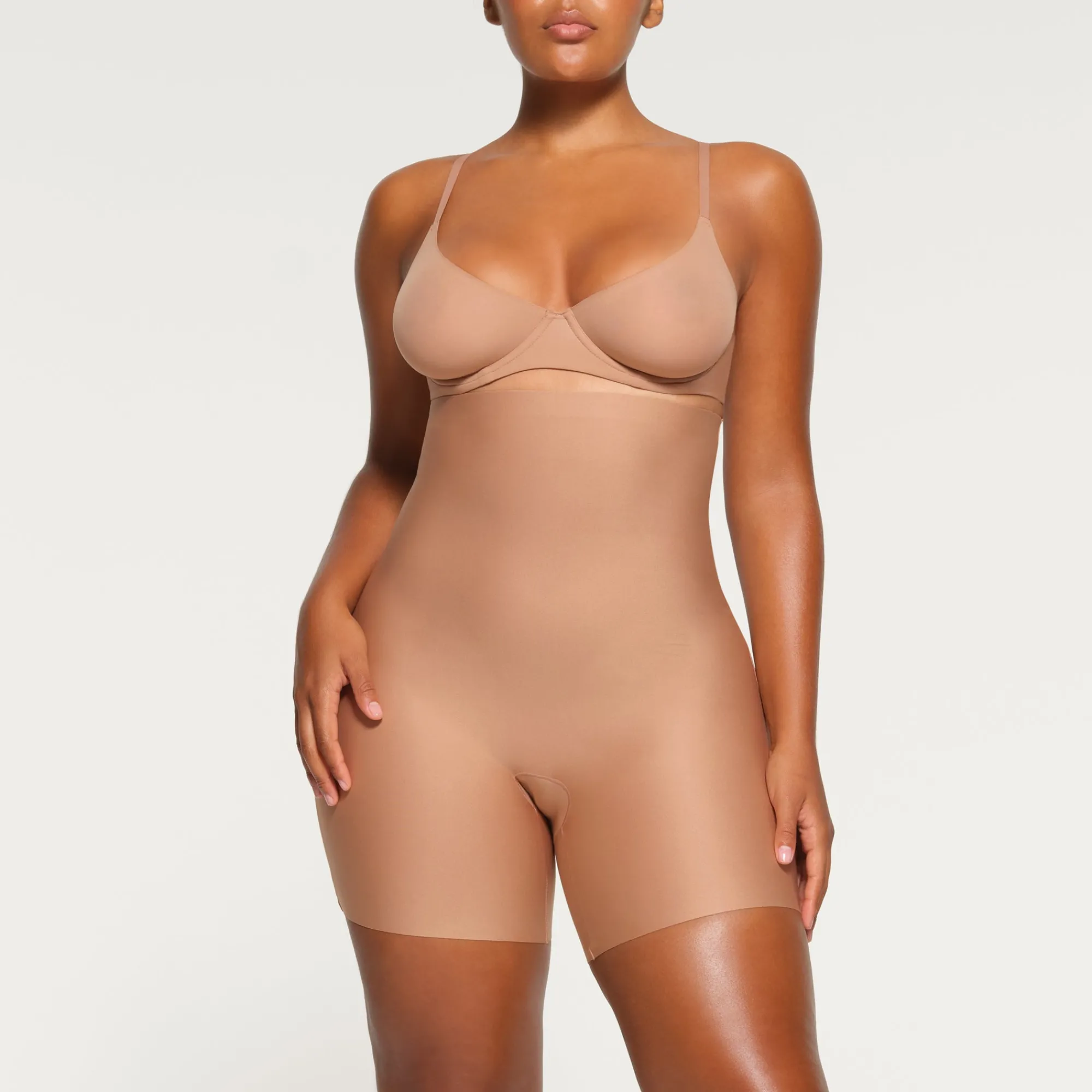 BODY HIGH-WAISTED MID THIGH SHORT |-Skims Discount