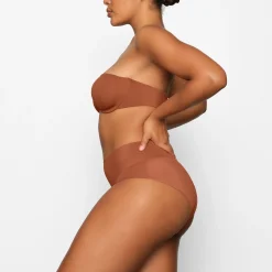 SMOOTHING INTIMATES UNLINED STRAPLESS BRA |-Skims Online