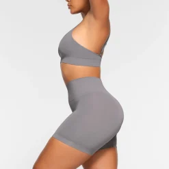 SOFT SMOOTHING SEAMLESS SHORT |-Skims Sale