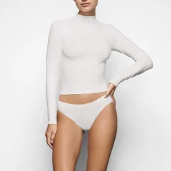 SOFT SMOOTHING SEAMLESS TURTLENECK TOP |-Skims Hot