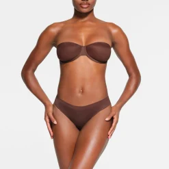 WEIGHTLESS STRAPLESS BRA |-Skims Hot