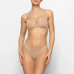 WIRELESS FORM PUSH-UP PLUNGE BRA |-Skims Outlet