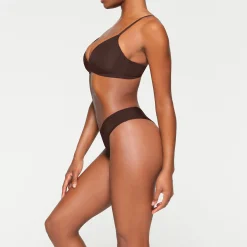 WIRELESS FORM T-SHIRT DEMI BRA |-Skims Best